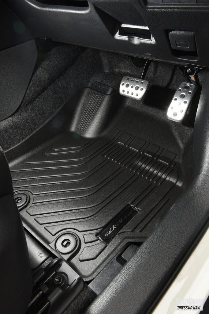 ヤリスクロス 車内の足元が汚れない 人気の立体構造フロアマットに待望の追加設定 スタイルワゴン ドレスアップナビ ヤリスクロス 車内の足元が汚れない 人気の立体構造フロアマットに待望の追加設定 スタイルワゴン ドレスアップナビ