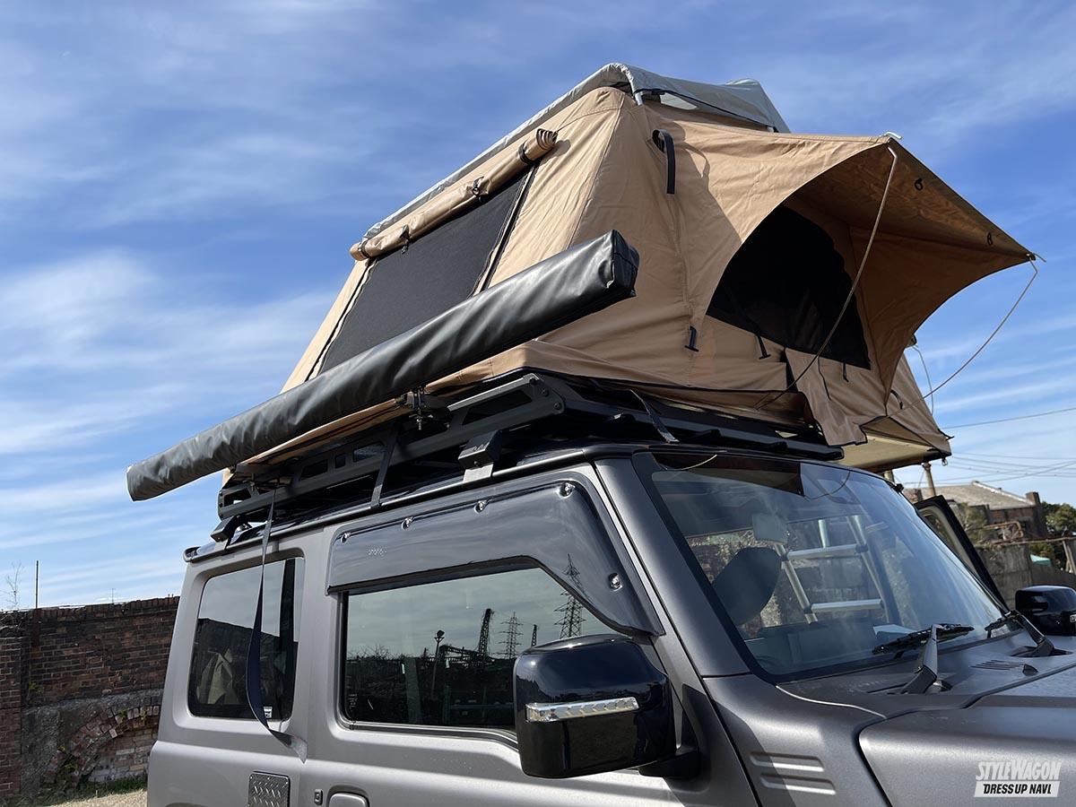ジムニーの屋根の上で!? 想像以上に広くて快適！ 設営＆撤収楽々なルーフトップテント 画像ギャラリー ( 3枚目 / 全8枚