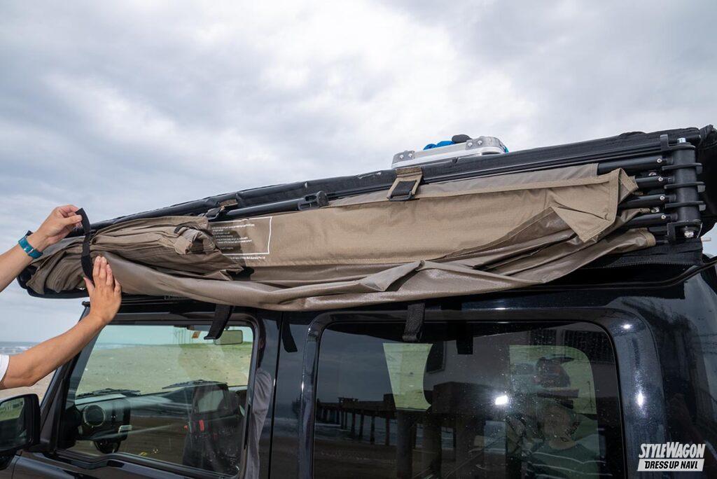 「ジムニーの脇に、即キャンプサイトが完成するライノラックのオーニング｜車中泊カスタム」の12枚目の画像