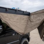 「ジムニーの脇に、即キャンプサイトが完成するライノラックのオーニング｜車中泊カスタム」の14枚目の画像ギャラリーへのリンク