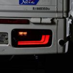 「点灯パターンが近未来的！　ダズフェローズのLEDテールで、ハイゼットトラックの後ろ姿を最先端仕様に」の10枚目の画像ギャラリーへのリンク