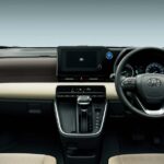 「内装デザインや装備を細かく解説！　 すでに人気の #トヨタ新型ノアヴォクシーの深層 002」の2枚目の画像ギャラリーへのリンク