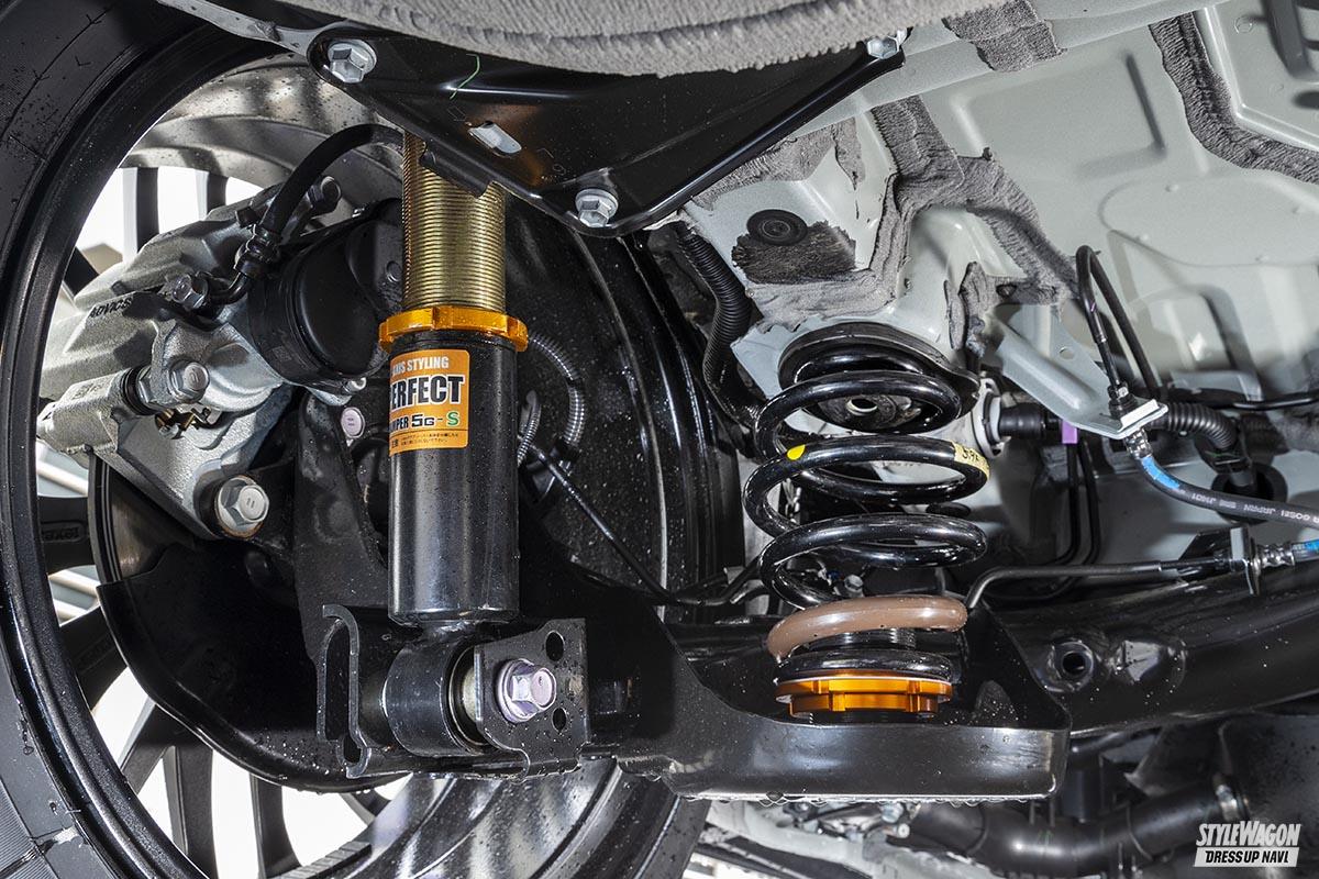 口コミでその人気は一気に拡大 アクシスの車高調キット パーフェクトダンパー が開発スタート 新車販売絶好調 トヨタ 90ノア ヴォクシーcustom Topics 003 画像ギャラリー 6枚目 全12枚 スタイルワゴン ドレスアップナビ