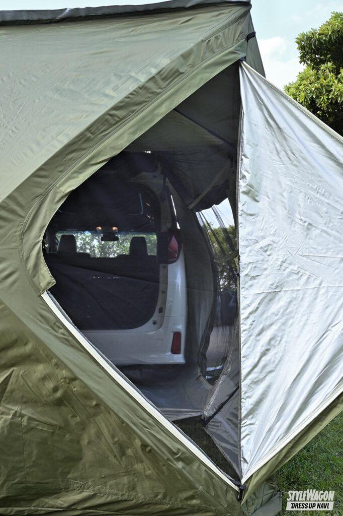 「アルファードでファミリーキャンプ！　アルパインスタイルのバックドア拡張型テントが便利すぎた！【#オシャレで便利なクルマ系ギア #001】」の8枚目の画像