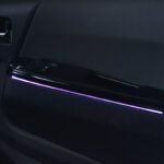 「【200系ハイエース・おすすめパーツ10選】16色のカラーチェンジ！　ハイエースの車内を自分好みにライトアップ可能なスカイビューナイトライン」の14枚目の画像ギャラリーへのリンク