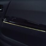 「【200系ハイエース・おすすめパーツ10選】16色のカラーチェンジ！　ハイエースの車内を自分好みにライトアップ可能なスカイビューナイトライン」の20枚目の画像ギャラリーへのリンク
