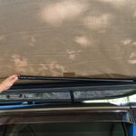 「約2.3畳の日陰が簡単に作れます！【ライノラック】のサンシーカーは、クルマのルーフからタープを引き出せる便利なヤツ！」の11枚目の画像ギャラリーへのリンク