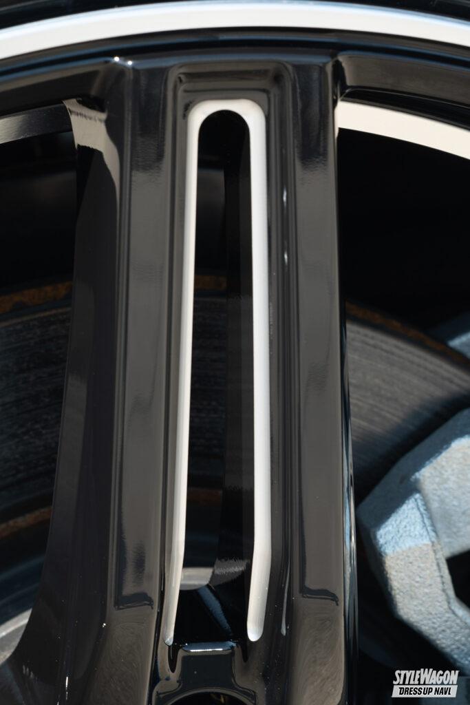 「ノーマル車高のままでもオシャレに履きこなせる！　SILK BLAZEの最新ホイール「S590」は、新型トヨタ・ノア＆ヴォクシーにジャストフィット！」の3枚目の画像