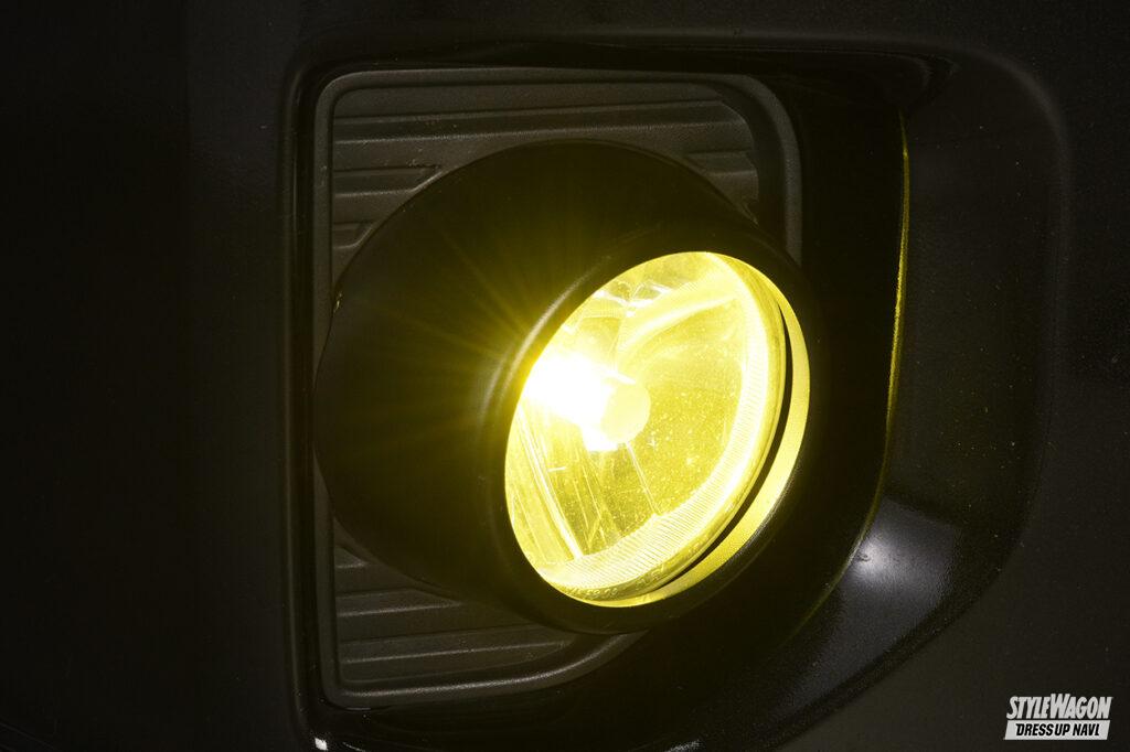 「フォグランプの点灯色がホワイト／イエローで切り替えられる！　ハイエースオーナー必見のジュエルLEDバイカラーフォグバルブ」の3枚目の画像