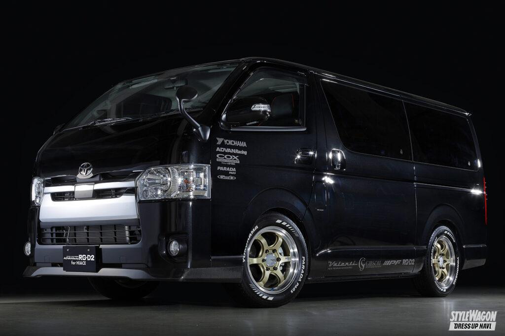 「ADVANスピリッツをフル注入！　ADVAN Racing RG-D2  for HIACE は200系の為に仕立てたスポーツモデル【200系ハイエースに履かせたい運命の1本を探す！ #012】」の2枚目の画像