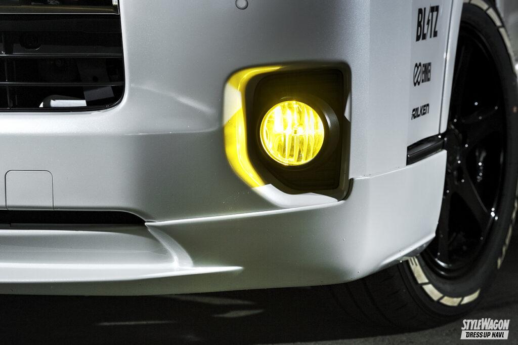 「LEDアーティスト「ジュナック」のLEDアイテムは、お手軽でコストパフォーマンスも抜群です！ トヨタ200系ハイエース」の2枚目の画像