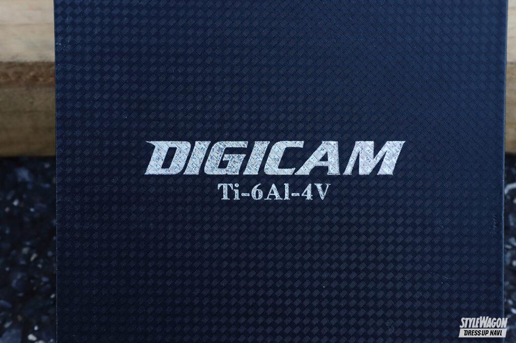 「ルックスもパフォーマンスも抜群！　DIGICAMのレーシングナットは、ブルーグラデーションがスポーティなチタン製！」の7枚目の画像