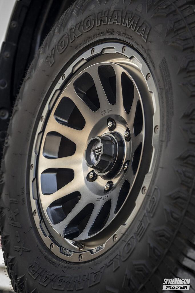 「『DELTA FORCE OVAL 』は、“映え系4WD”にマストな ラギットとスタイリッシュの黄金比を装備【トヨタ・ランクルプラド＆ハイラックス いま履くべき4×4ホイール 17選】」の7枚目の画像