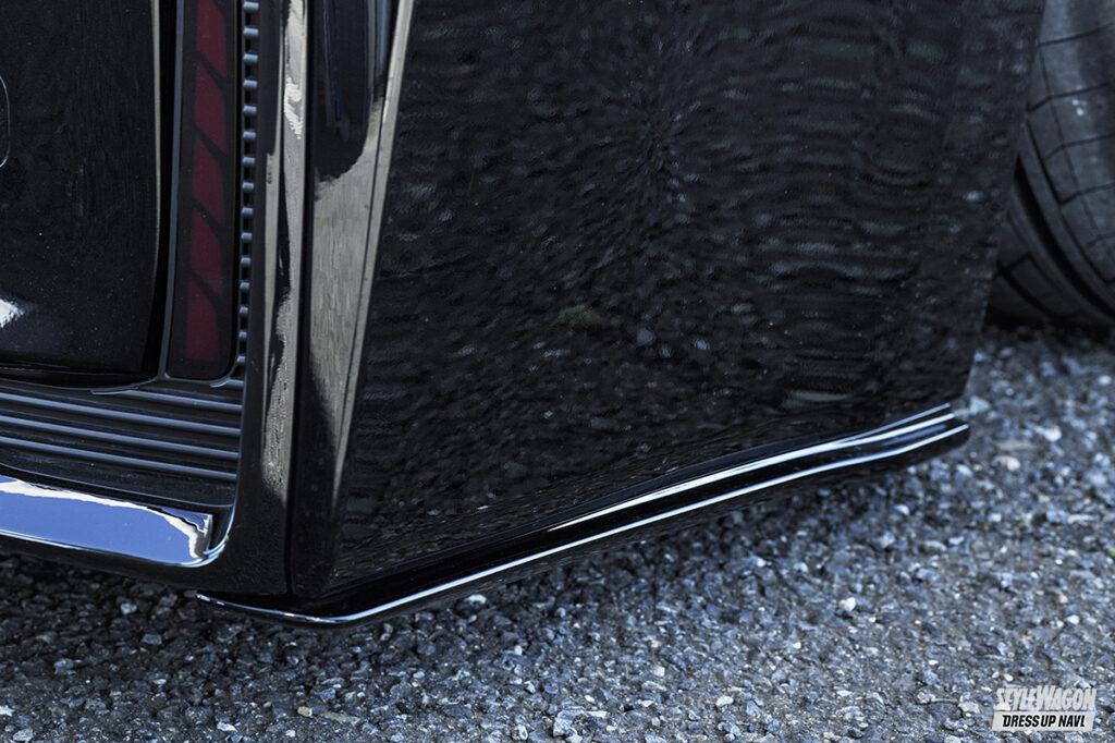 「【レクソン・ヴェルファイア】ベース車に溶け込む自然なつくり！ 薄型エアロで「レクソンらしさ」を注入」の6枚目の画像