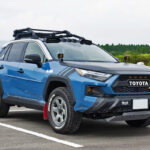 「少数派グレイッシュブルーの【トヨタ・RAV4】、ネオクラ系のホイールは「ひと目惚れです」」の1枚目の画像ギャラリーへのリンク