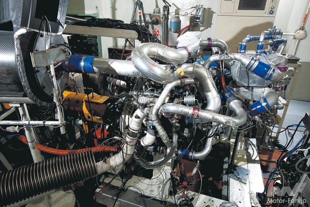 「内燃機関超基礎講座 | 三菱のダカール用ディーゼルはまさに常識破り！ 量産ガソリンエンジンがベース」の4枚目の画像