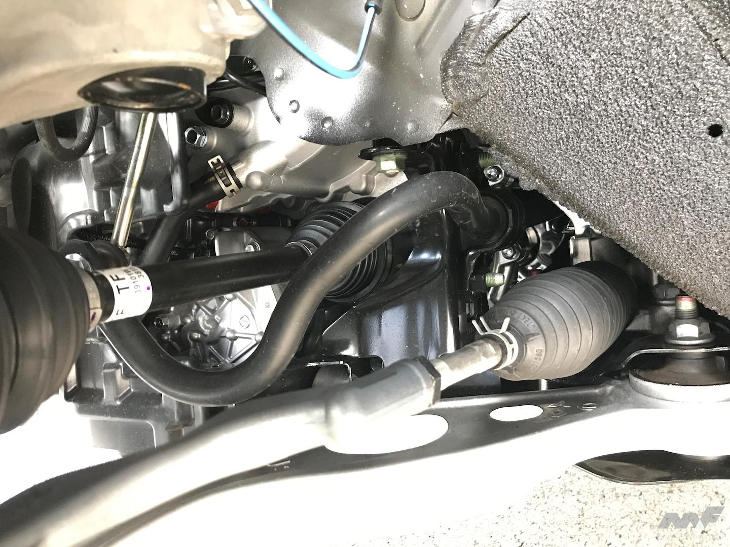 三菱・新型アウトランダーPHEV（GN0W型）のサスペンションを眺めてみる 画像ギャラリー ( 11枚目 / 全13枚 ） ｜ Motor