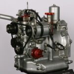 「内燃機関超基礎講座 | マツダ ・ロータリーエンジン 【10A型】そこにはいつも“未来”があった」の2枚目の画像ギャラリーへのリンク