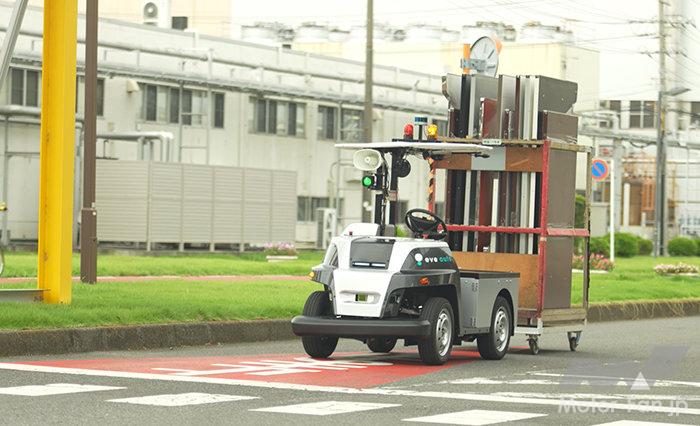 「ヤマハ発動機がパナソニックグループ会社へ自動運転搬送サービスを試験導入」の1枚目の画像
