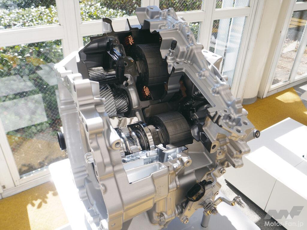 「モーター冷却のための専用フルード：トヨタ・新型ノア／ヴォクシーのハイブリッドシステム」の1枚目の画像