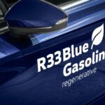 「アウディが再生可能燃料「R33ブルーディーゼル」、「R33ブルーガソリン」を給油して新車販売。化石燃料比でCO₂排出量を20%以上削減」の2枚目の画像ギャラリーへのリンク