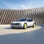 「【海外技術情報】BMW：CES2023で世界初公開された『i Vison Dee』が搭載したヘッドアップディスプレイは次世代EV『Neue Klasse』に採用される」の2枚目の画像ギャラリーへのリンク