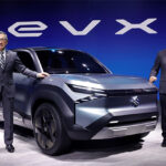 「スズキが新型EVコンセプトモデル「eVX」を世界初公開。2025年までに市販化を予定するクロスオーバーモデル」の1枚目の画像ギャラリーへのリンク