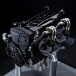 「F1に採用されるプレチャンバーによる燃焼技術を、旧車のRB26エンジンに！［HKS：アドバンスドヘリテージプロジェクト］」の4枚目の画像ギャラリーへのリンク
