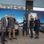 「メルセデス・ベンツ、欧州初の自社充電ステーションをドイツ・マンハイムに開設。6か所の充電ポイントを実装」の6枚目の画像ギャラリーへのリンク