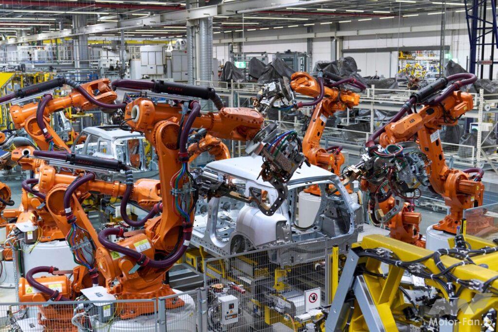 「新型MINIカントリーマンが、BMW・ライプツィヒ工場にて製造開始。電動車の製造能力を高めた同工場にて3種のパワートレインを搭載」の9枚目の画像