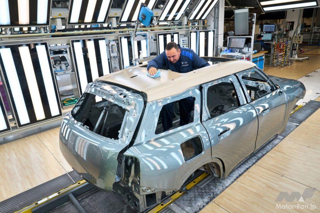 「新型MINIカントリーマンが、BMW・ライプツィヒ工場にて製造開始。電動車の製造能力を高めた同工場にて3種のパワートレインを搭載」の14枚目の画像