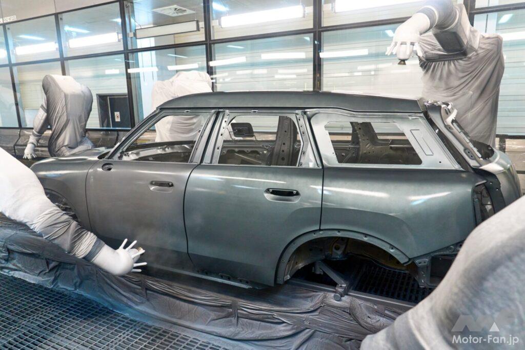 「新型MINIカントリーマンが、BMW・ライプツィヒ工場にて製造開始。電動車の製造能力を高めた同工場にて3種のパワートレインを搭載」の1枚目の画像