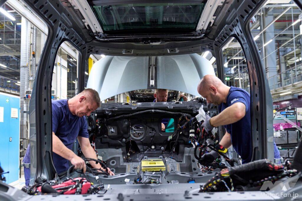 「新型MINIカントリーマンが、BMW・ライプツィヒ工場にて製造開始。電動車の製造能力を高めた同工場にて3種のパワートレインを搭載」の27枚目の画像