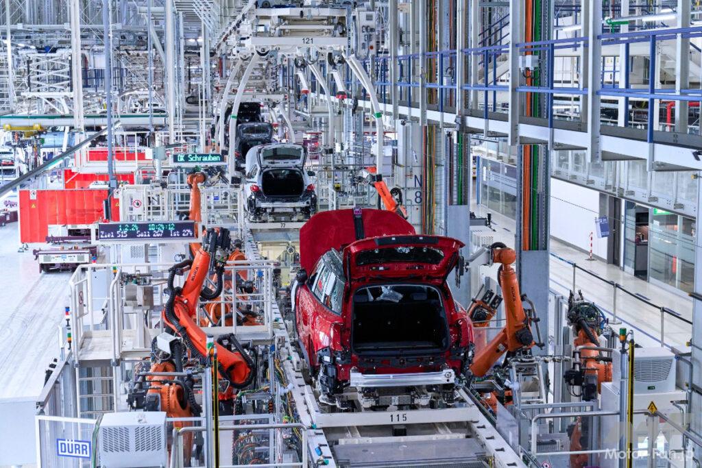 「BMW、ドイツ・ライプツィヒ工場で新型MINIカントリーマン・エレクトリックの生産を開始」の12枚目の画像