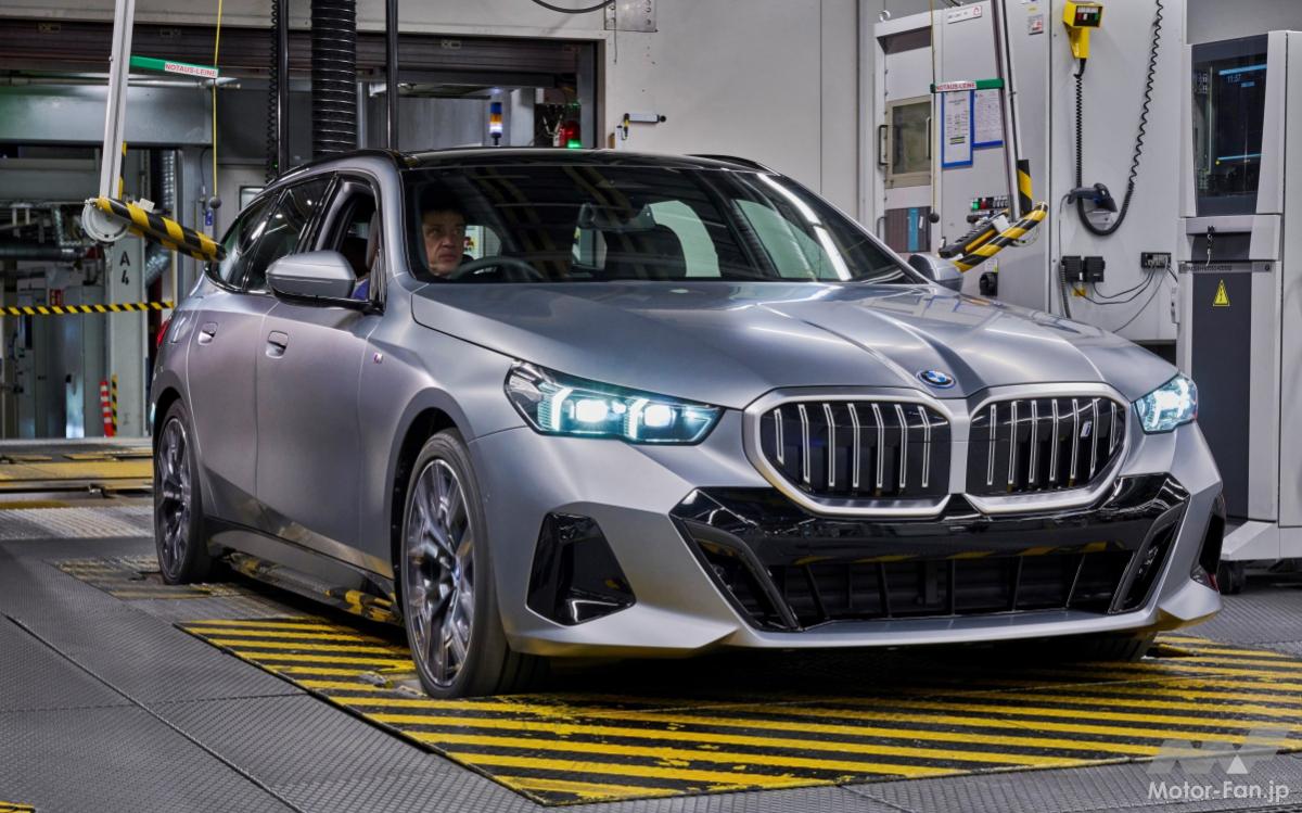 「BMW、ドイツ・ディンゴルフィング工場にて新型5シリーズ・ツーリングの生産を開始」の5枚めの画像