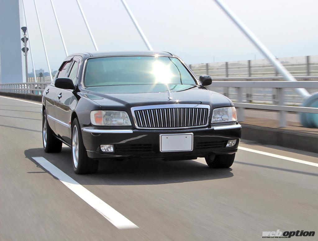 これぞ幻の三菱・・・旗艦モデル“初代ディグニティ”を捕獲!」4.5LV8を