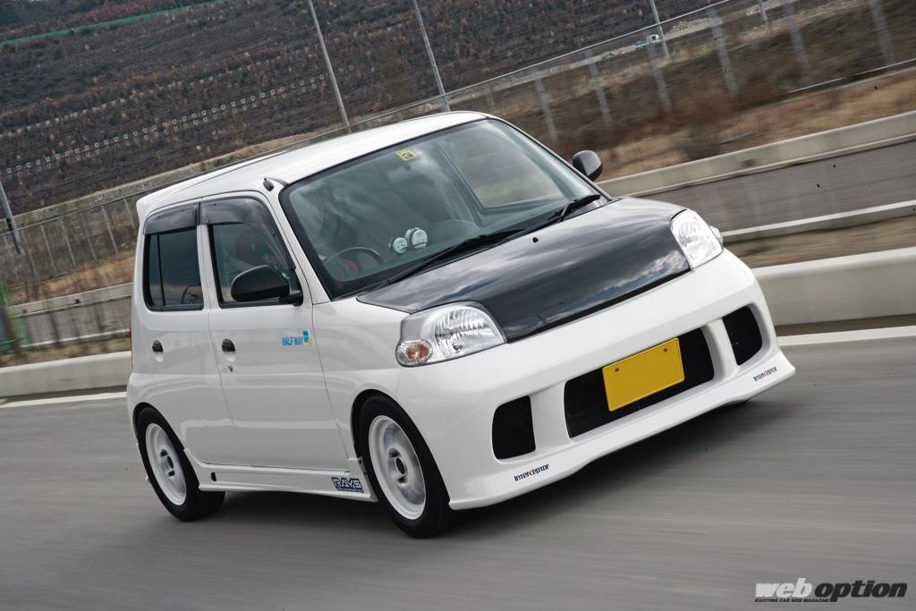 おばちゃんグルマが超過激に大変身 ダイハツエッセにコペンのパワートレインを移植 Web Option ウェブ オプション おばちゃんグルマが超過激に大変身 ダイハツエッセにコペンのパワートレインを移植 Web Option ウェブ オプション