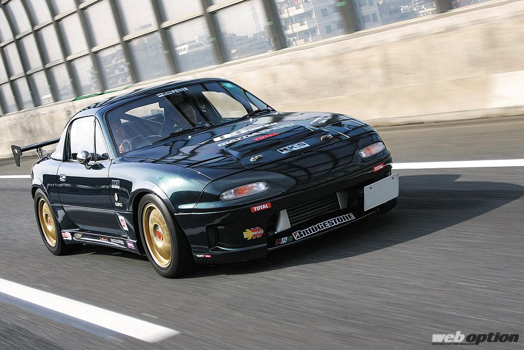 湾岸仕様のna型ロードスター 大排気量ターボ勢と真っ向勝負 Web Option ウェブ オプション 湾岸仕様のna型ロードスター 大排気量ターボ勢と真っ向勝負 Web Option ウェブ オプション