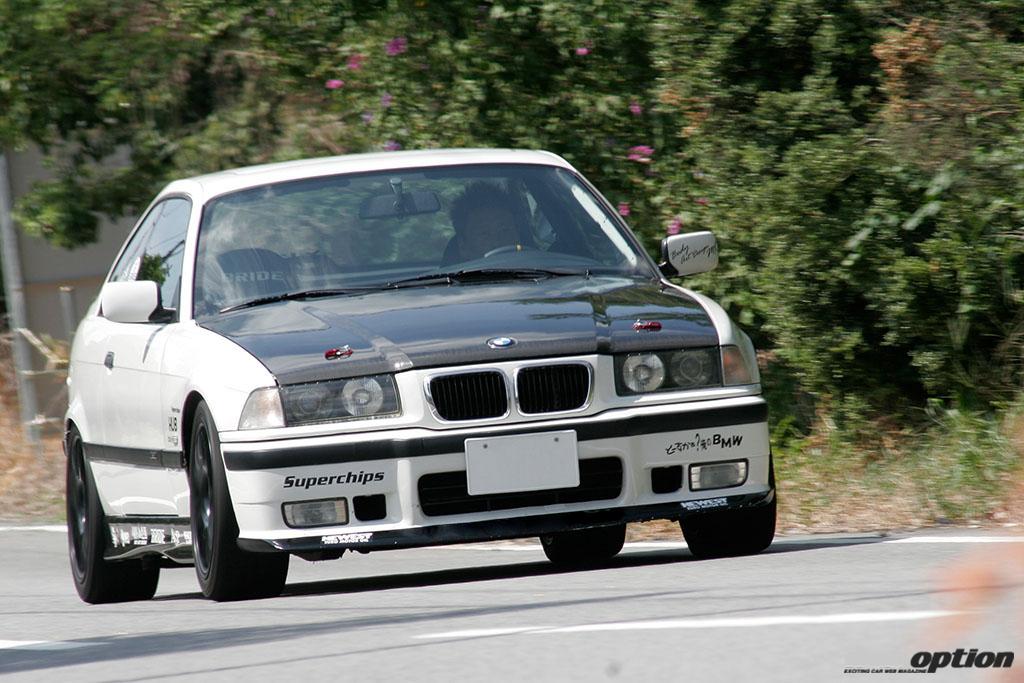 「「この楽しさは完全にハチロクだ！」BMW(E36型)の4気筒モデルはサスチューンで化けるんです!!」の12枚目の画像