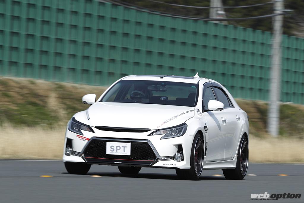 トルク感はv8エンジン並み マークxを覚醒させるgtスーパーチャージャー仕様の魔力 Web Option ウェブ オプション