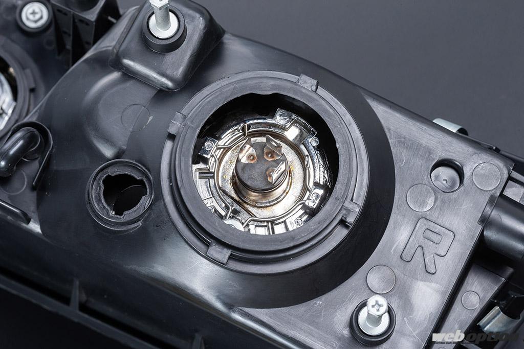 「「日産純正品と徹底比較！」ガレージアクティブ製の復刻版R32用N1ヘッドライトの全貌」の11枚目の画像