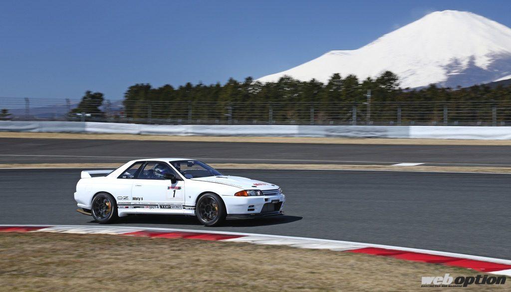 「「トップシークレットのVR32GT-Rはどのくらい速いの!?」富士スピードウェイで最高速アタックを敢行！」の10枚目の画像