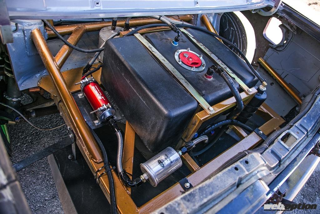 「「S13シルビアにアメリカンV8エンジンを換装！」これが本場のホットロッド・ドリフトスタイルだ!!」の6枚目の画像