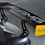 「「もはや公道を走るスーパーGTマシン！」最強すぎるメルセデスAMG GT改ワイドボディ仕様と遭遇」の7枚目の画像ギャラリーへのリンク