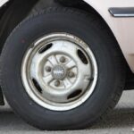 「「このクルマを知っていたら変態認定!?」三菱コルディアの兄弟車として登場した4ドアセダン」の3枚目の画像ギャラリーへのリンク