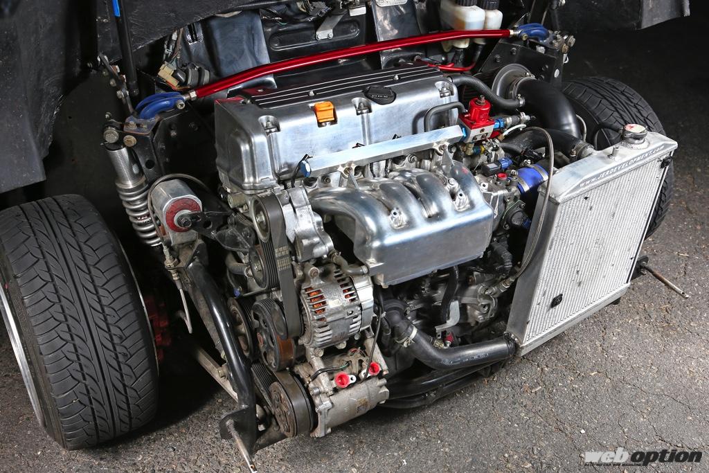 「「ホンダの強心臓を移植した世界最速のミニ・ピックアップ登場」これぞ海外版のネオ旧車チューンドだ！」の3枚目の画像