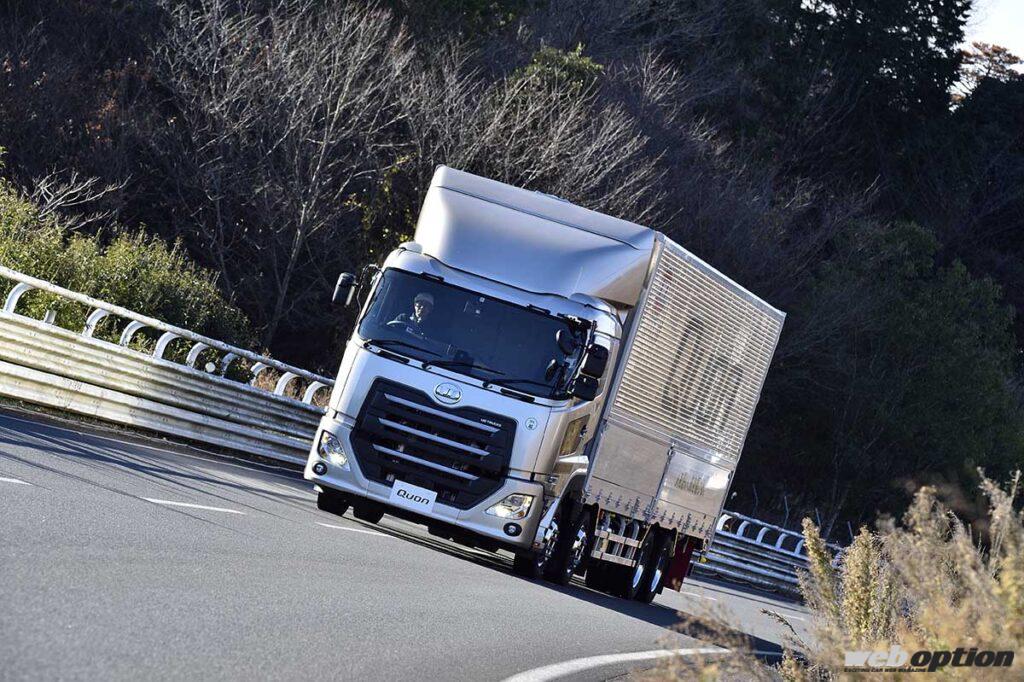 「「その走り心地はまるで高級SUV!?」ラーマン山田が最新最強の大型トラックで攻める！」の20枚目の画像
