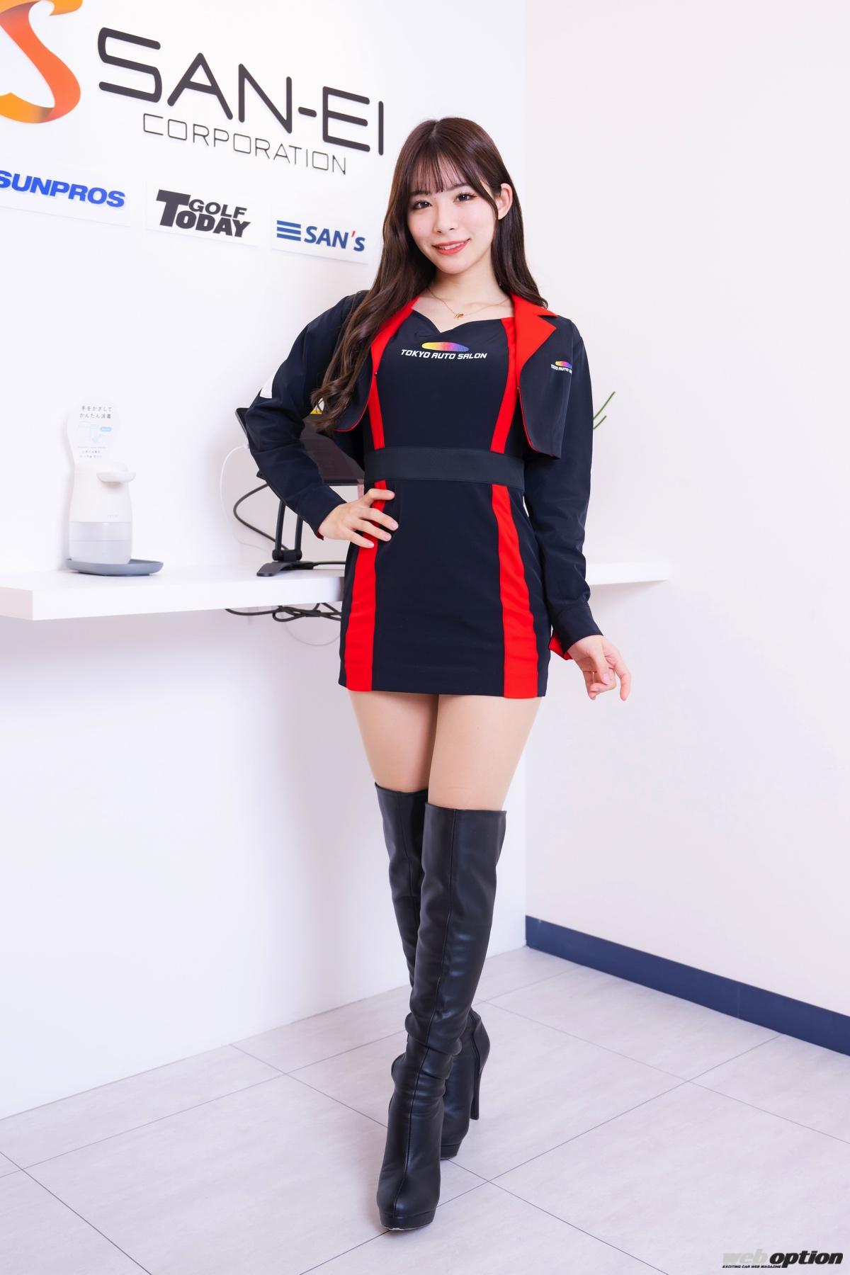 「最近はアウトドアにハマり中!」東京オートサロン2023イメージガールA-classピンナップ『花乃衣美優』編 | 1枚目の写真(全7枚)