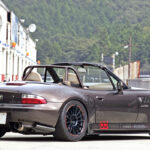 「「BMWのZ3にロータリーエンジンは異色すぎる！」 国産チューンドと真っ向勝負する欧州オープンスポーツ」の9枚目の画像ギャラリーへのリンク