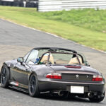 「「BMWのZ3にロータリーエンジンは異色すぎる！」 国産チューンドと真っ向勝負する欧州オープンスポーツ」の12枚目の画像ギャラリーへのリンク